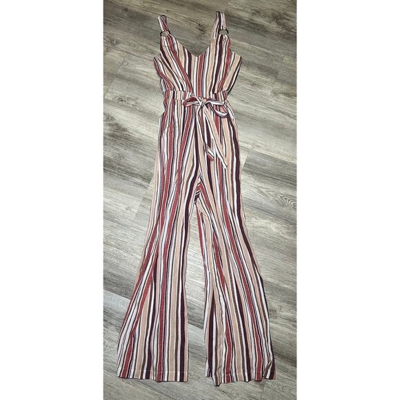 Women's jumpsuit size small cute metal details on the top‎ - Picture 1 of 5